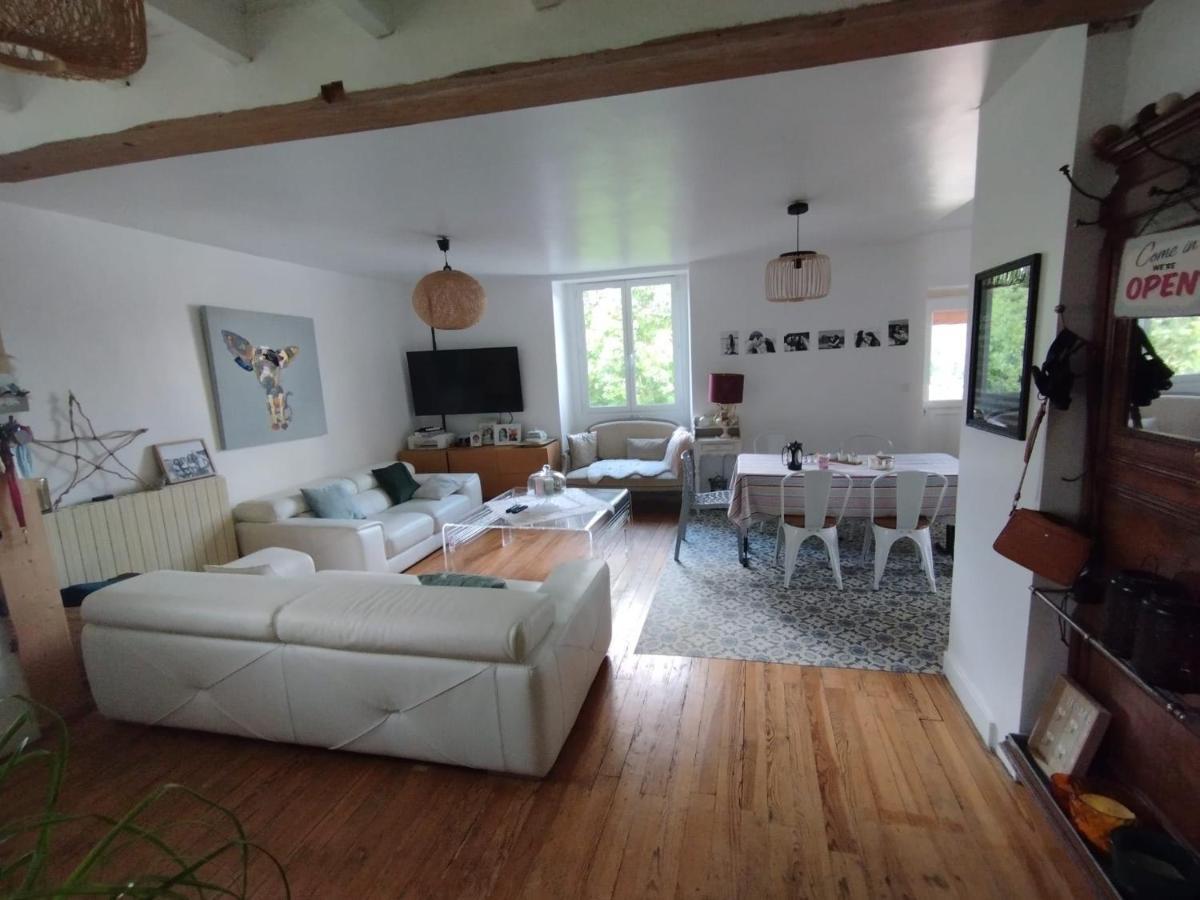 Maison D'Hotes Larraldia Uhart-Cize Bagian luar foto